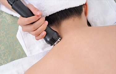 肩部按摩器使用的規范是什么？適合什么人使用？